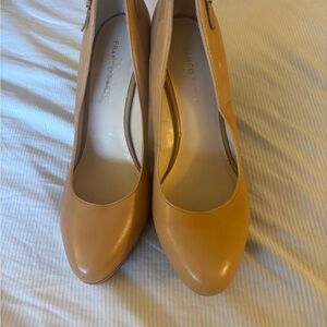 Franco Sarto Women's Beige Heels